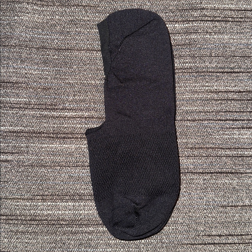 Lululemon Secret Sock - Picture 3 of 4